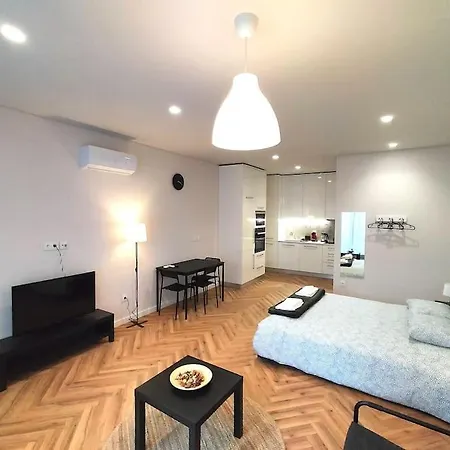 Heart Of The - A Apartment *